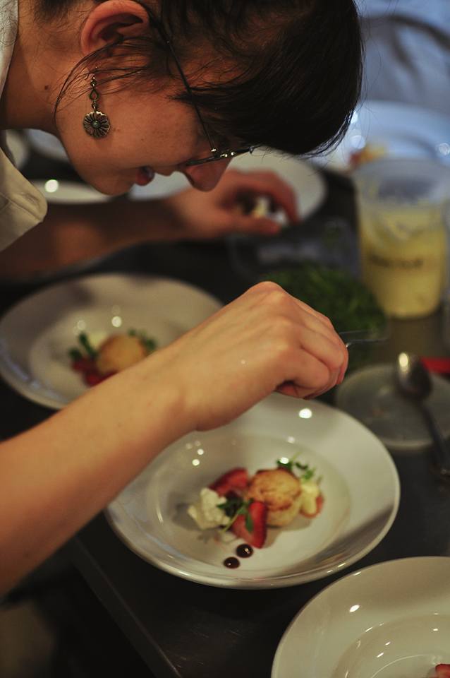 34414304_498054160610579_458833220247486464_n